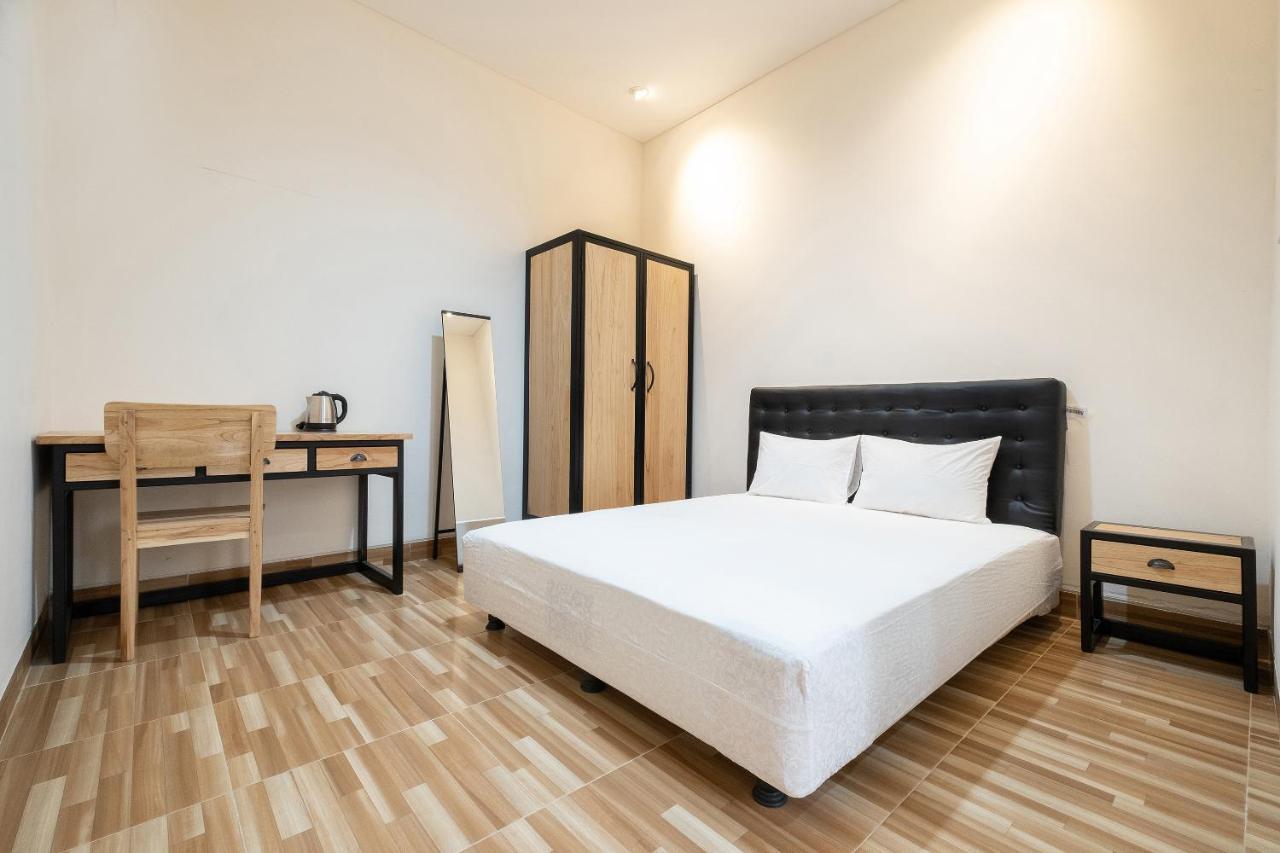 Oyo Life 2801 Sari Panguripan Hotel Kejayan Buitenkant foto
