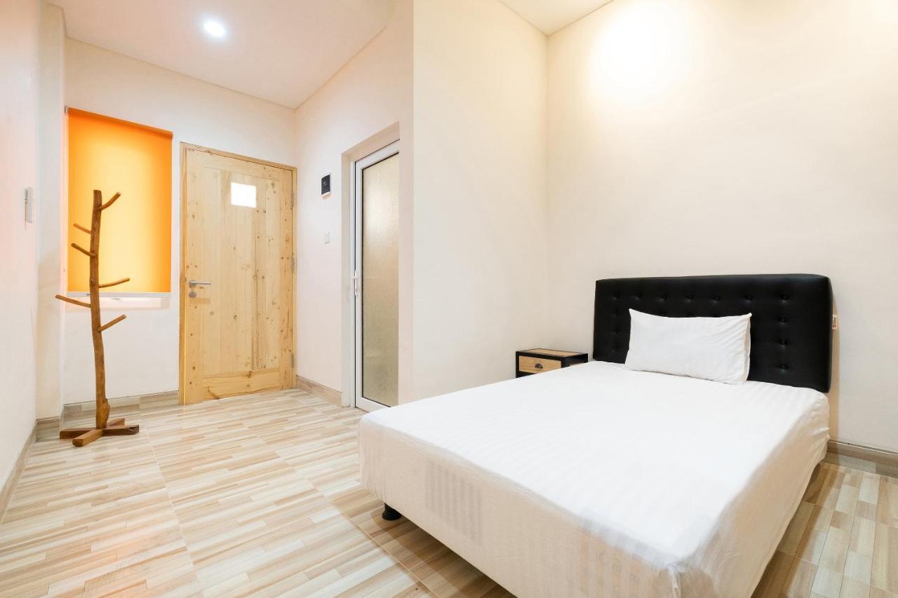 Oyo Life 2801 Sari Panguripan Hotel Kejayan Buitenkant foto